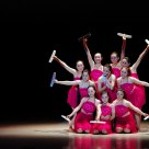 The girls of Liuzhou like combing